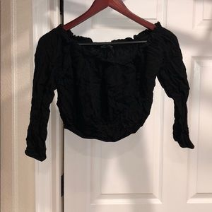 BRANDY MELVILLE off the shoulder black crop